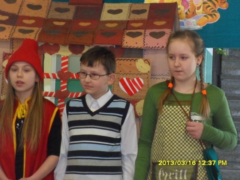 16 III 2013_PRZEDSTAWIENIE25.JPG